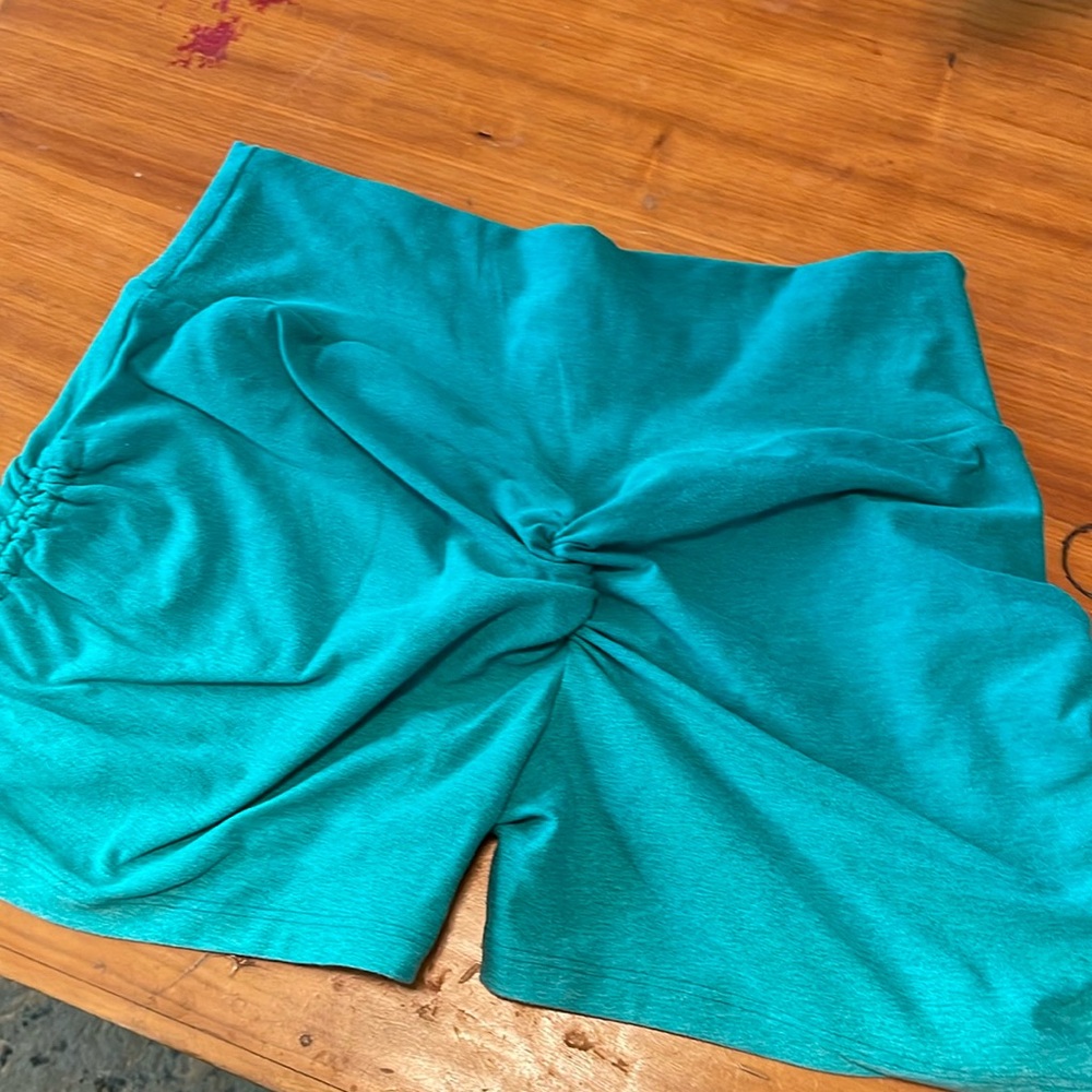 Bombshell Sportswear toggle scrunch shorts
